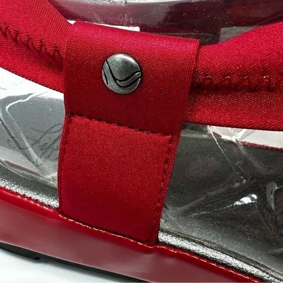 Life Stride Soft System flex red Elastic Strappy Sandals size 9.5W - Picture 3 of 7